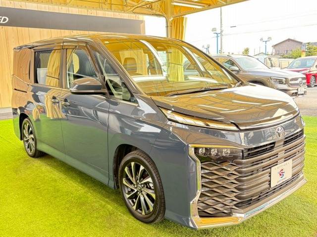 トヨタ&nbsp;ヴォクシーの画像13