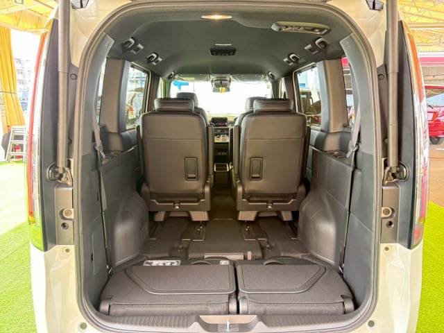 ホンダ ステップワゴンの画像12
