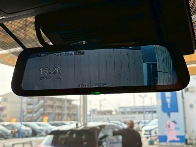 トヨタ ヴェルファイアハイブリッドの画像6