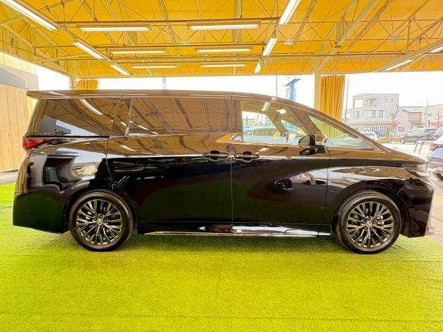 トヨタ ヴェルファイアハイブリッドの画像16