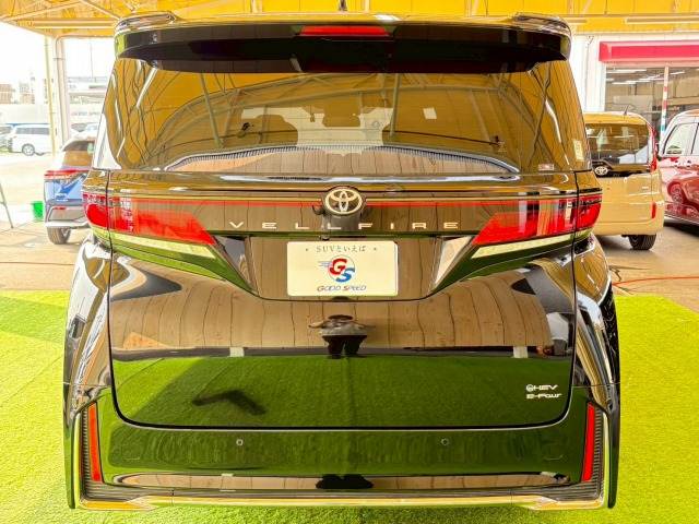 トヨタ ヴェルファイアハイブリッドの画像17