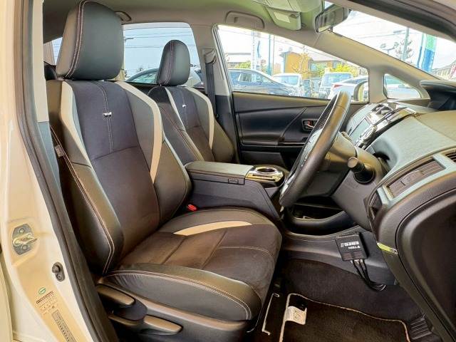 トヨタ&nbsp;プリウスαの画像10