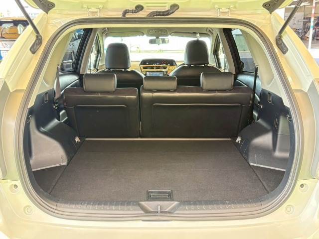 トヨタ&nbsp;プリウスαの画像12