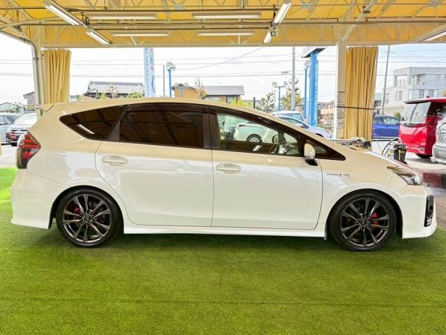 トヨタ&nbsp;プリウスαの画像15