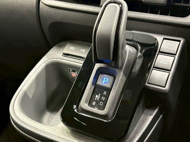 トヨタ&nbsp;シエンタハイブリッドの画像8