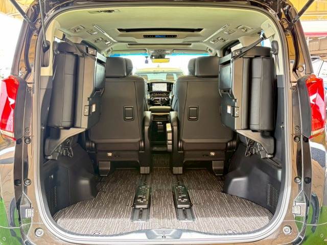 トヨタ&nbsp;アルファードの画像12