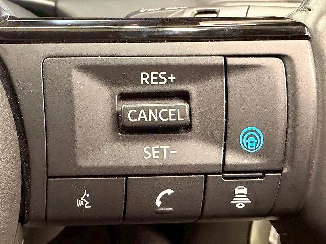 セレナe-POWER ハイウェイスターV 内装他