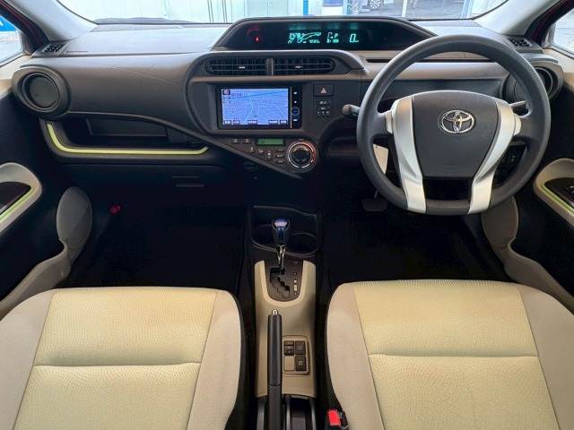 トヨタ&nbsp;アクアの画像3