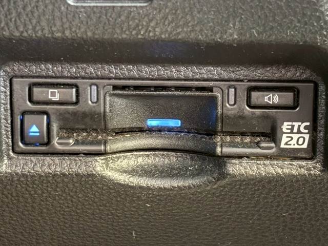 トヨタ&nbsp;ヴォクシーの画像9