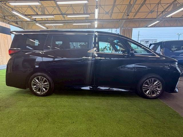 トヨタ&nbsp;アルファードの画像16