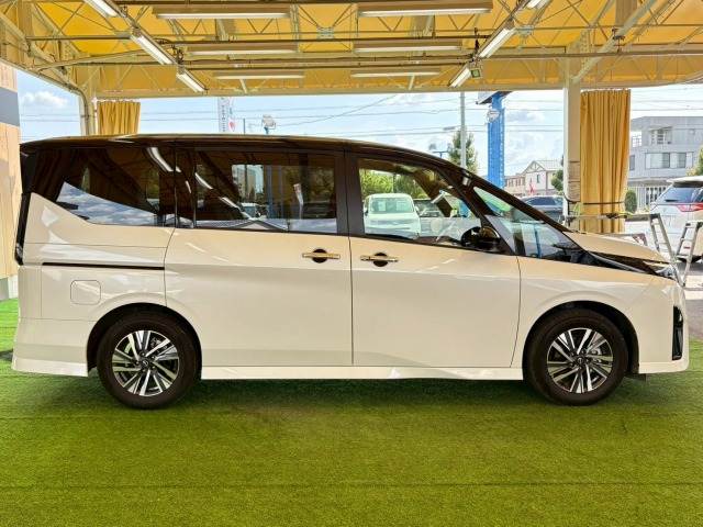 日産&nbsp;セレナの画像15