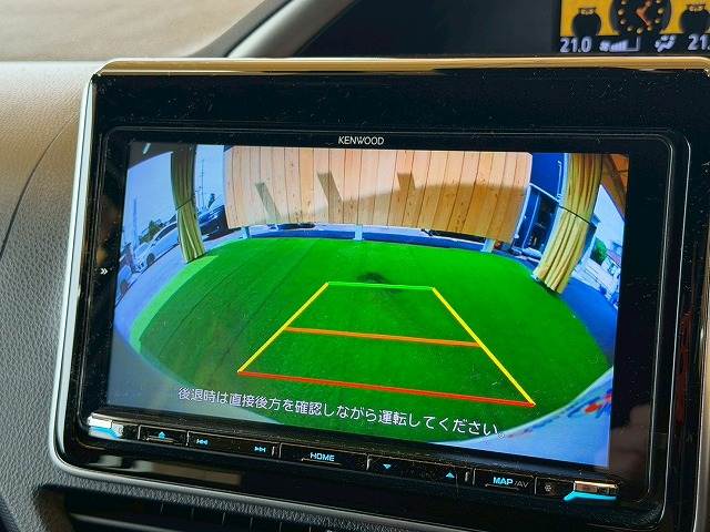 トヨタ ヴォクシーの画像4