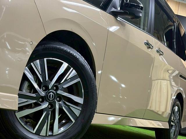 日産 セレナの画像16