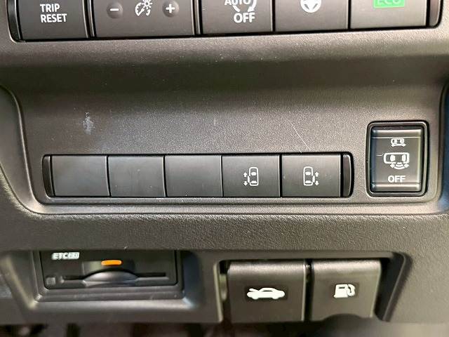 日産&nbsp;セレナの画像8
