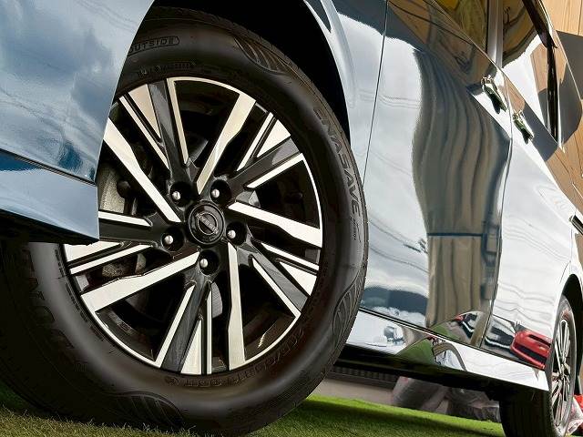 日産 セレナの画像16