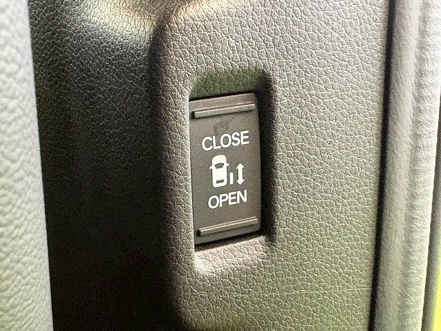 ホンダ ステップワゴンスパーダの画像7