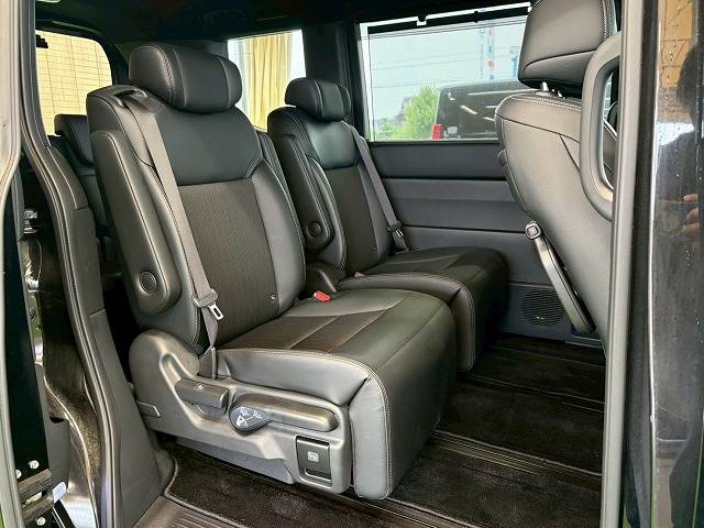 ホンダ ステップワゴンスパーダの画像11