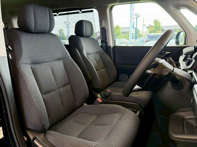 ホンダ ステップワゴンの画像9