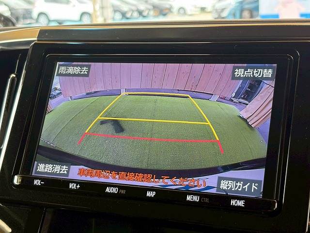 トヨタ&nbsp;アルファードの画像4