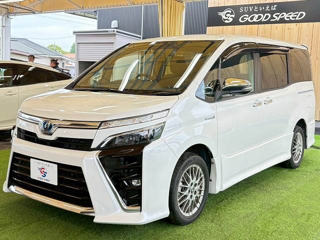 トヨタ ヴォクシーハイブリッドの画像14