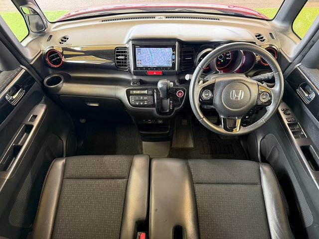 ホンダ N-BOXの画像2