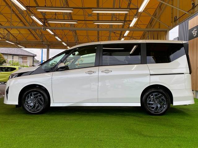 日産 セレナの画像18