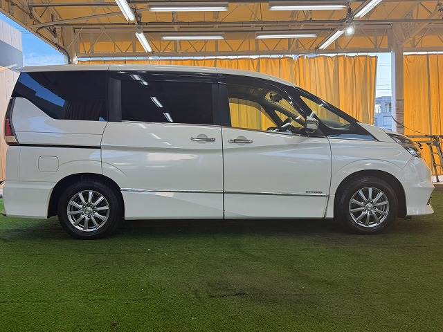 日産 セレナの画像18