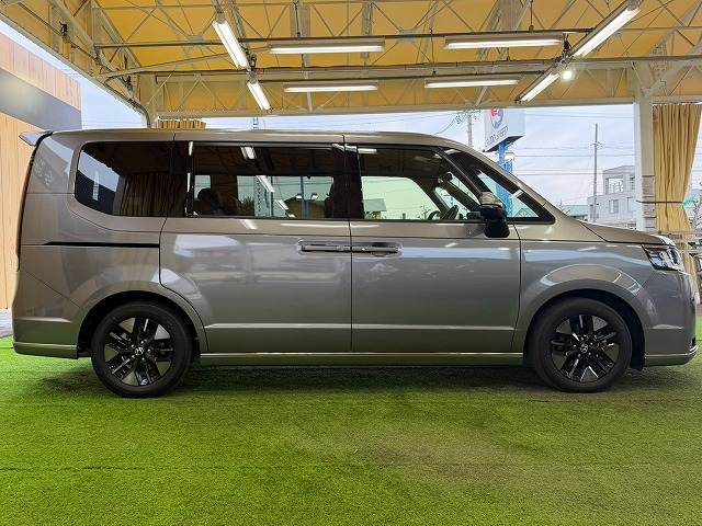 ホンダ ステップワゴンの画像18