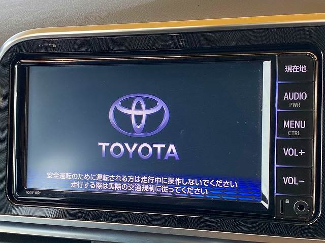 シエンタハイブリッドHYBRID FUNBASE G Cuero 内装他