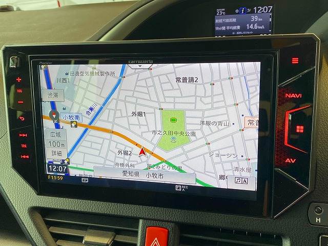 ヴォクシーハイブリッドZS“煌” 内装他