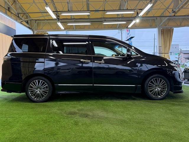 日産 エルグランドの画像17