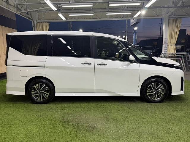 日産 セレナの画像17