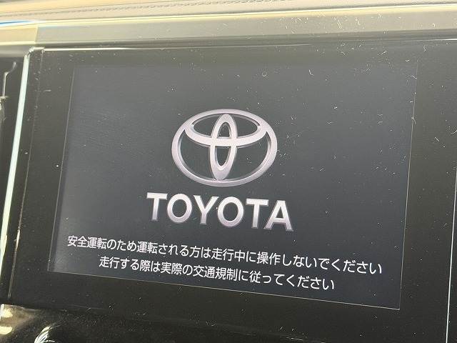 トヨタ アルファードの画像3