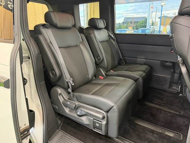 ホンダ ステップワゴンの画像11