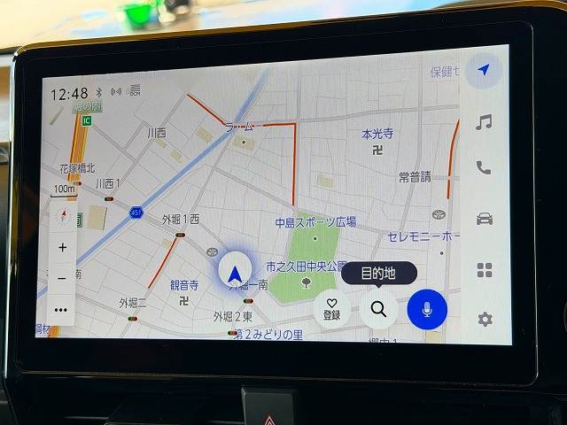 トヨタ ヴォクシーハイブリッドの画像3