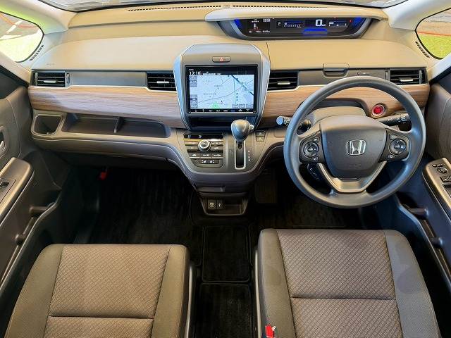ホンダフリードG Honda SENSING 内装他