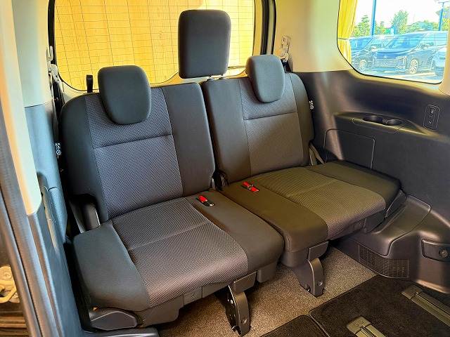 日産&nbsp;セレナの画像12