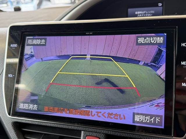トヨタ&nbsp;ヴォクシーの画像4
