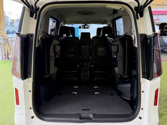 日産&nbsp;セレナの画像13
