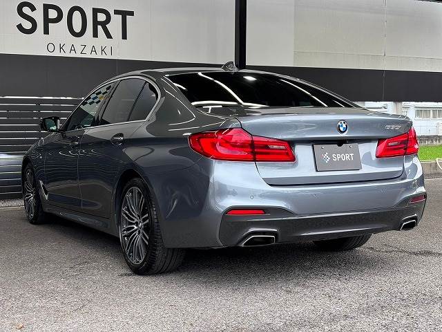 BMW 5Series Sedanの画像16