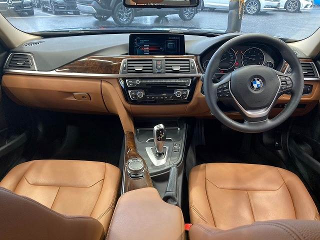 BMW3Series Touring320d Luxury 内装他