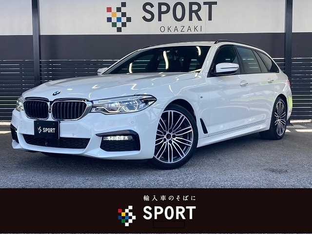 BMW 5Series Touring 523d M Sport 外観