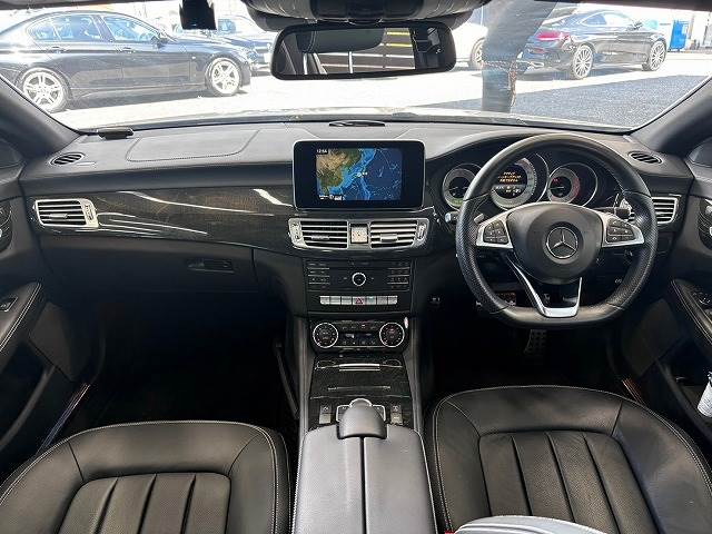 CLS-CLASSCLS220d ブルーテック AMGライン 内装他