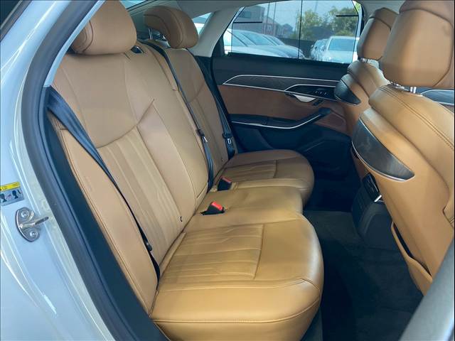 アウディ A8の画像7