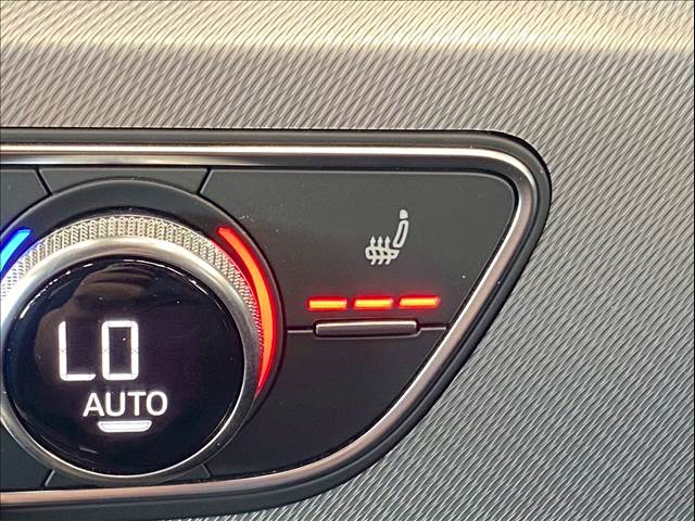 アウディ A4の画像8