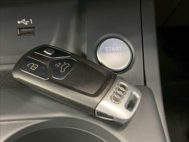 アウディ A4の画像11