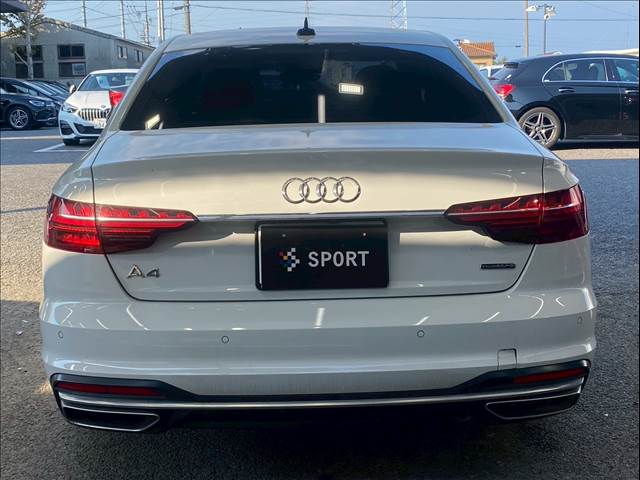アウディ A4の画像14
