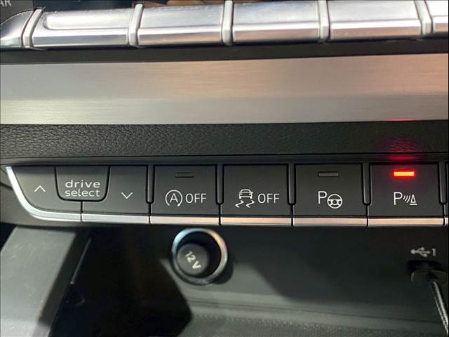 アウディ A4の画像10