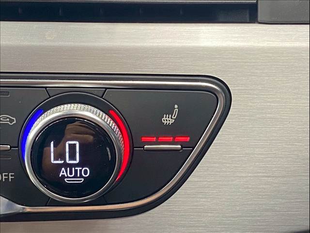 アウディ A4の画像11