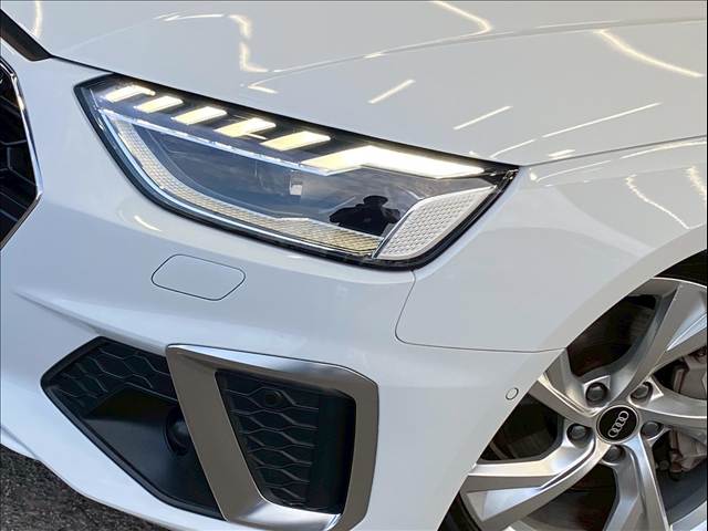 アウディ A4の画像20